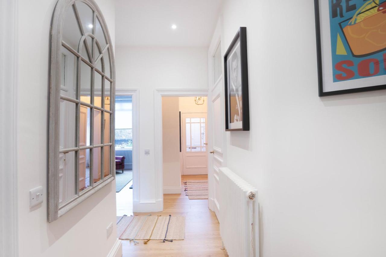 Meadowbank 3-bed Edinburgh