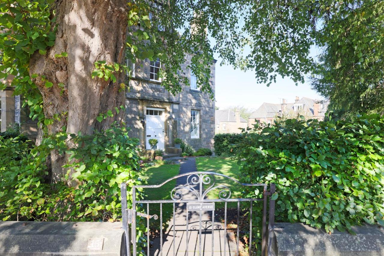 Joivy Delightful Flat With Parking Apartment EDI