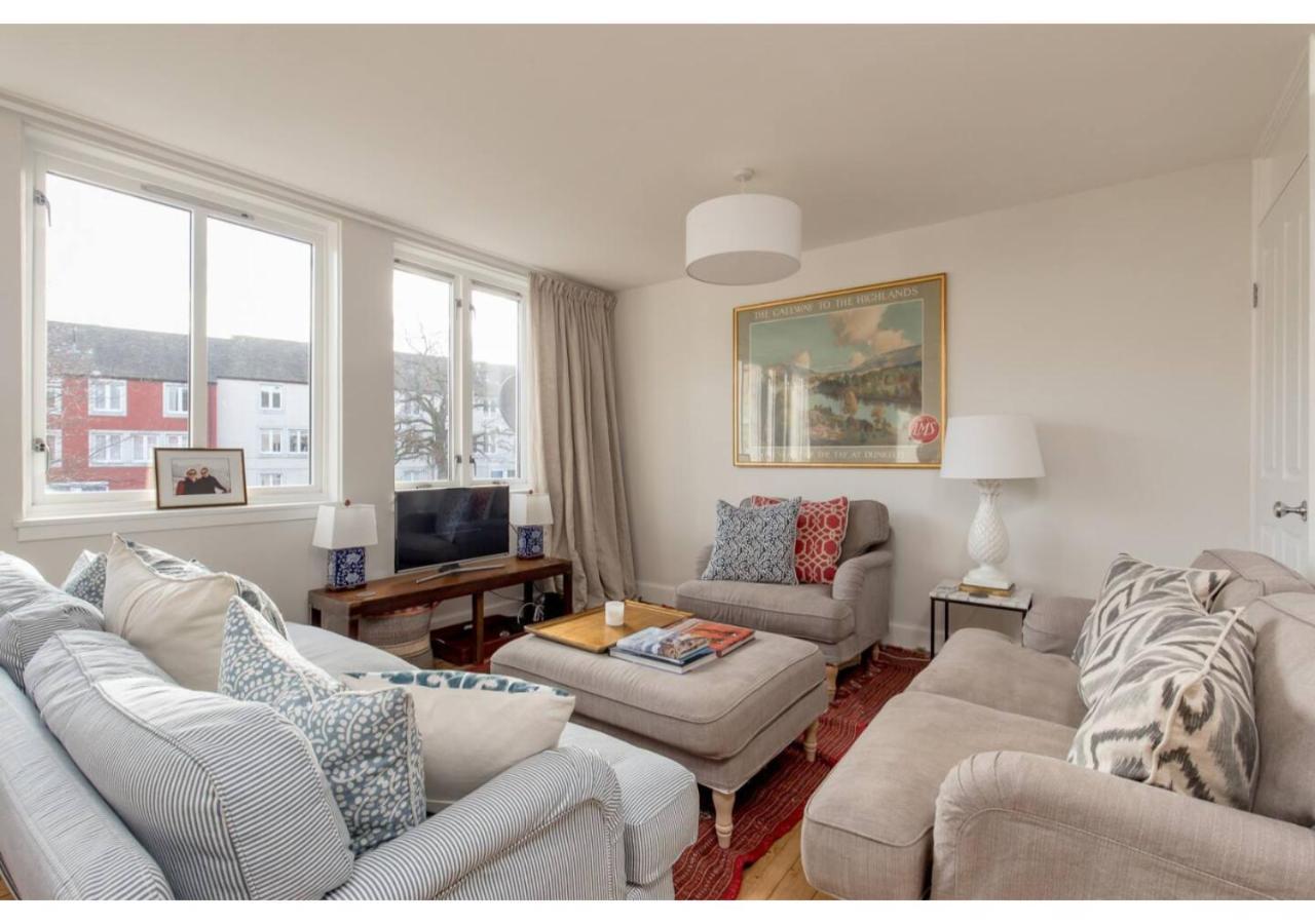 Altido Stylish Townhouse In Cool Stockbridge Apartment *