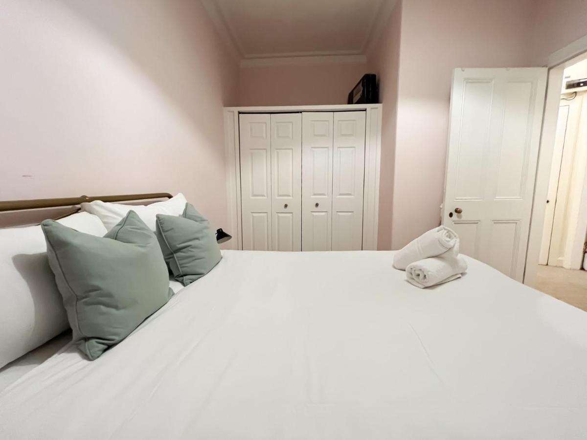 Homely 1br Flat Close To The Royal Mile Apartment Edinburgh