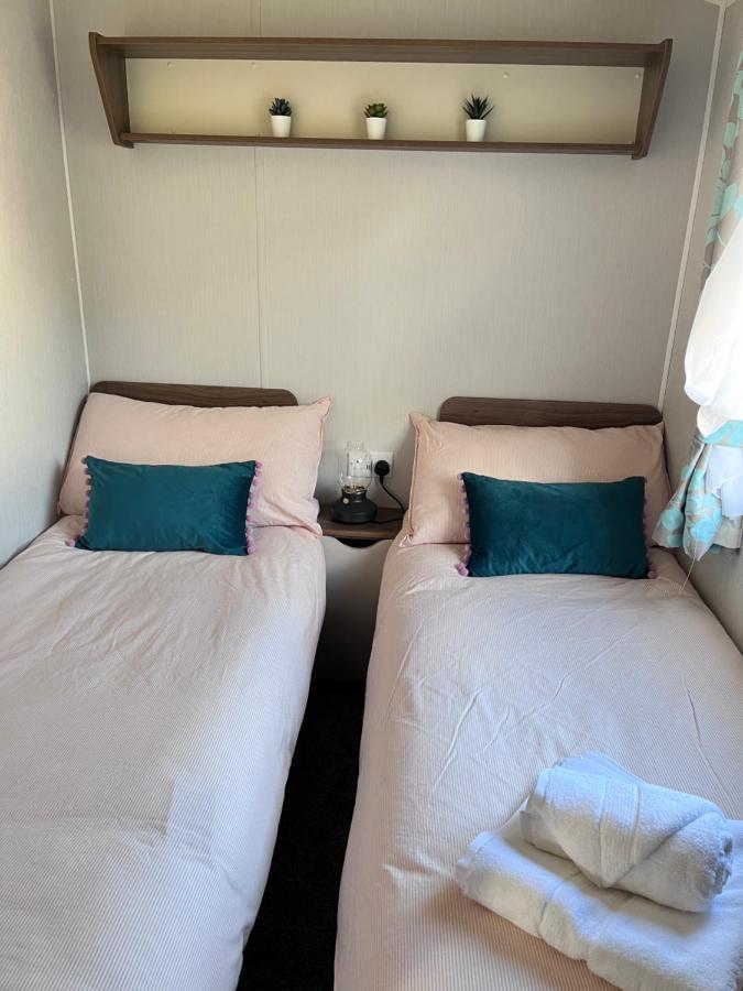 Lovely 3 Bedroom In Seton Wi-fi Xbox Campsite Edinburgh