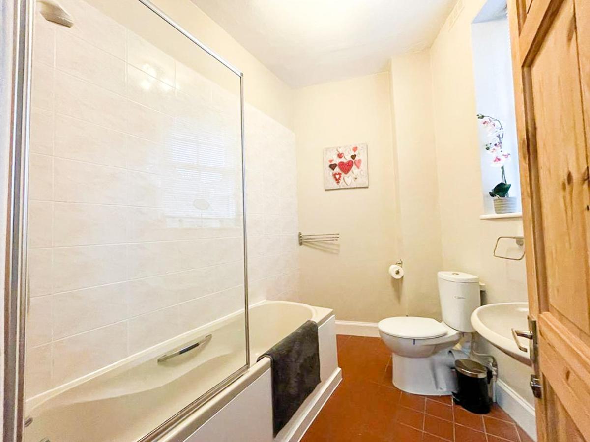 Quaint & Peaceful 1 Bed Mews Apt, West End Apartment EDI