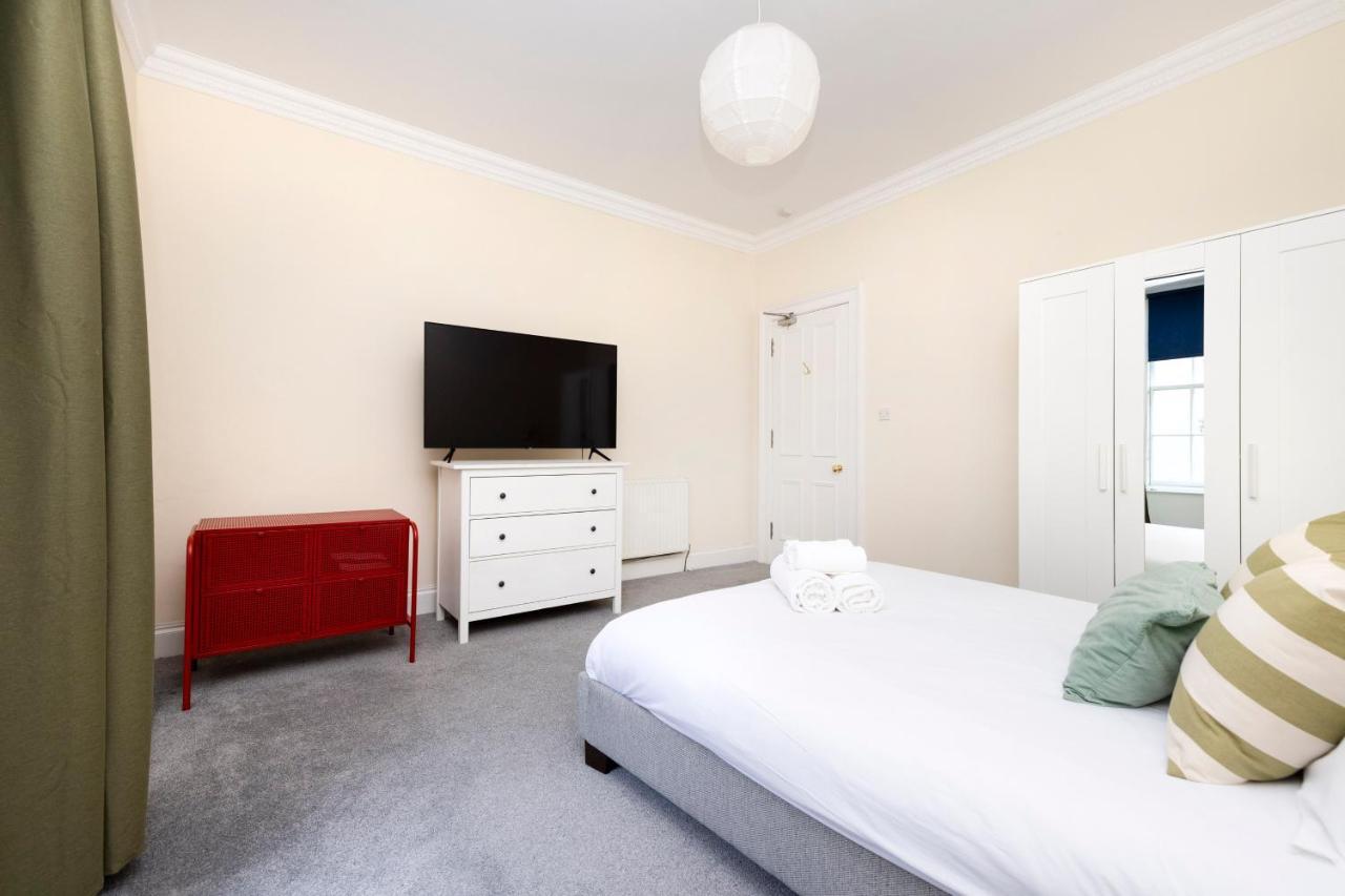 Apartment Altido Inviting 2-bed Apt In Stockbridge *