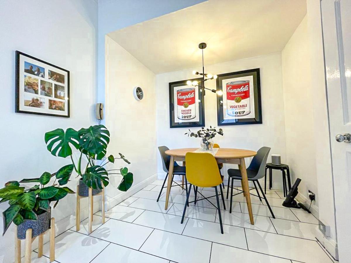 Apartment Exquisite & Lively With Fireplace & Panoramic Views