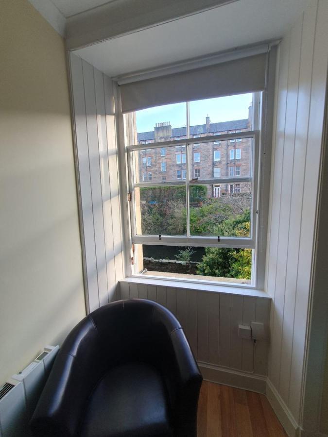 Apartment Cosy 1 Bedroom Flat With View Of Union Canal