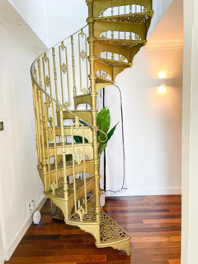 Exquisite & Lively With Fireplace & Panoramic Views Apartment *