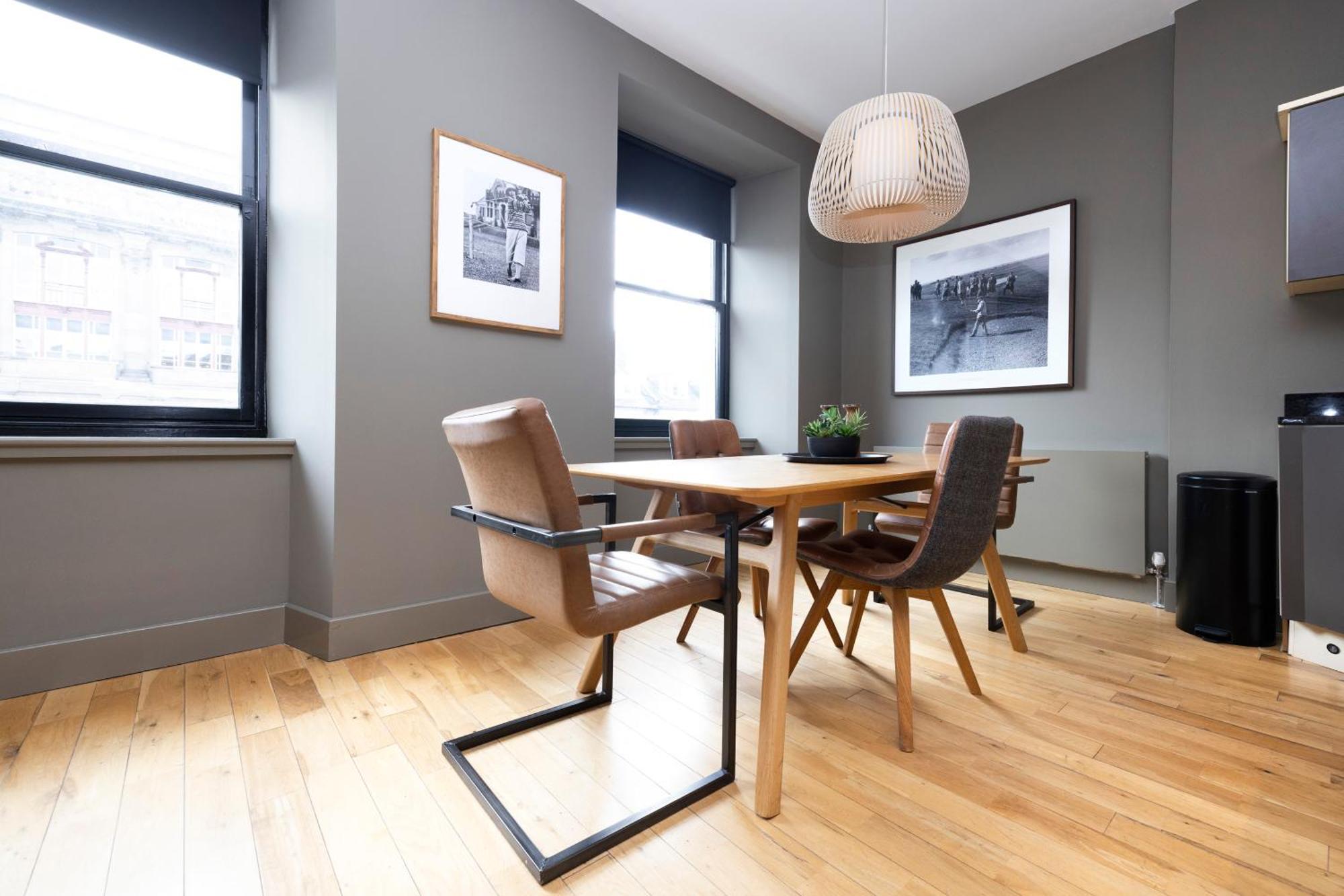 Joivy Luxury On George Street Apartment