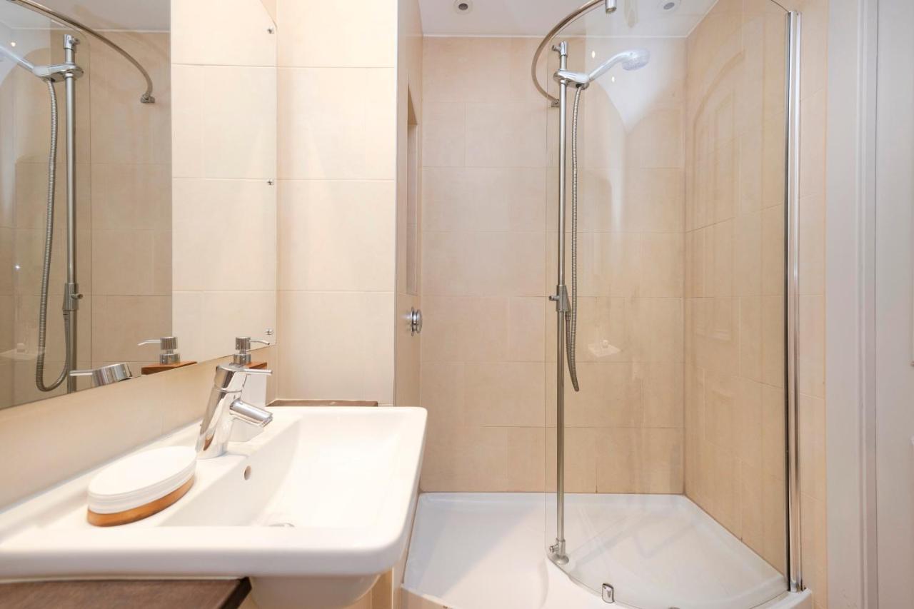 Joivy Luxury On George Street EDI