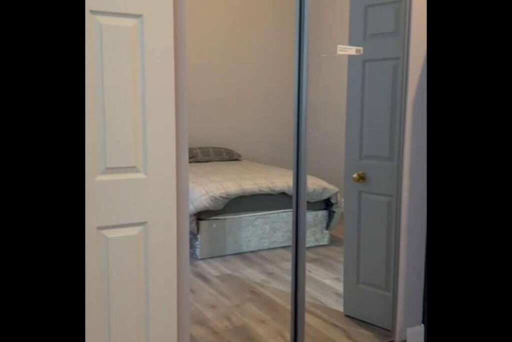 Flat Centre Of Town North Bridge Apartment