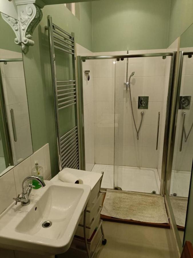 Apartment Centre Flat - Sleep Upto 4 Edinburgh