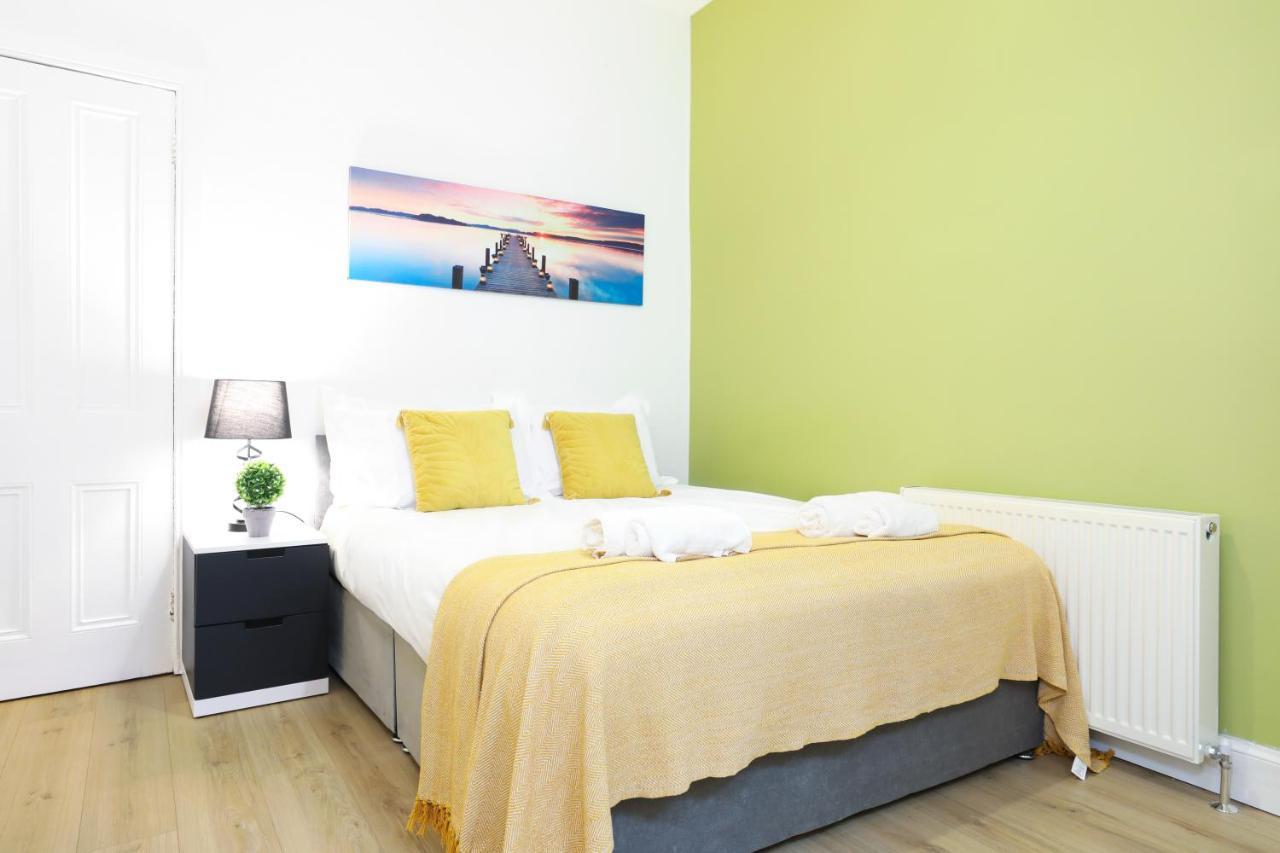 Gasthof Gorgeous In Excellent Location - - Five Star Amenities