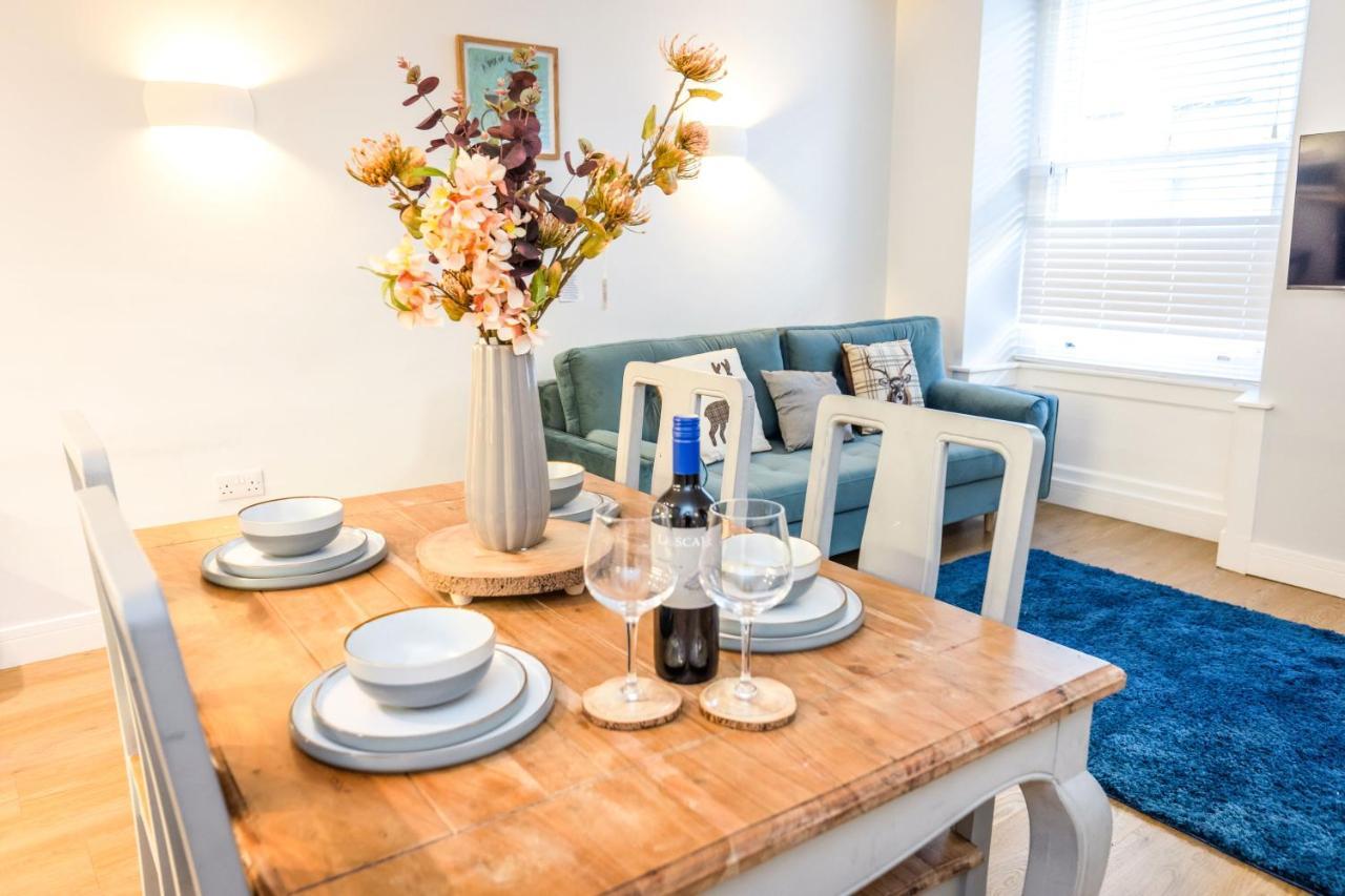 Apartment Luxury Modern 3 Bedroom In Centre Edinburgh