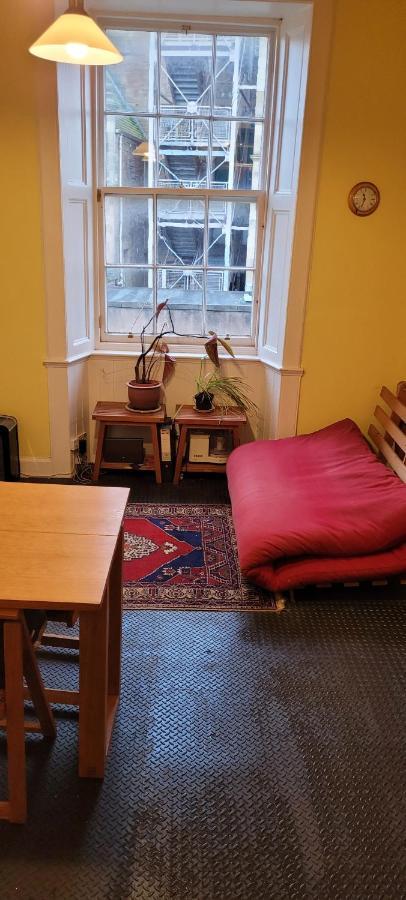 Centre Flat - Sleep Upto 4 * Edinburgh