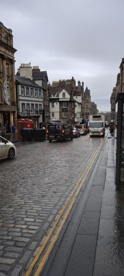 Flat Centre Of Town North Bridge EDI