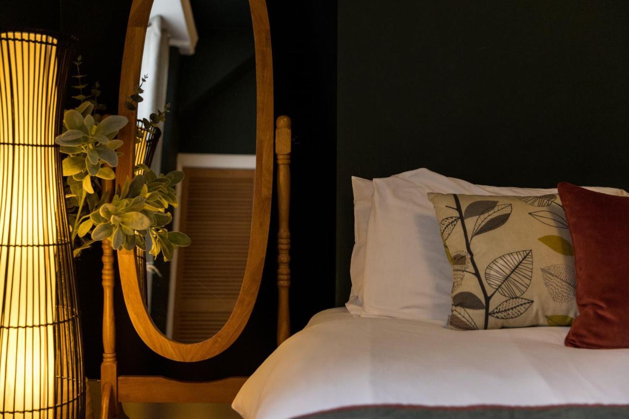 Joivy Contemporary With Free Parking EDI