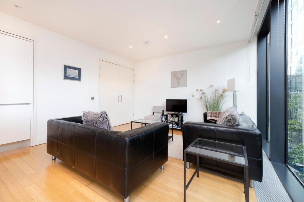 Altido Elegant Flat Near The Meadows With Parking Apartment *