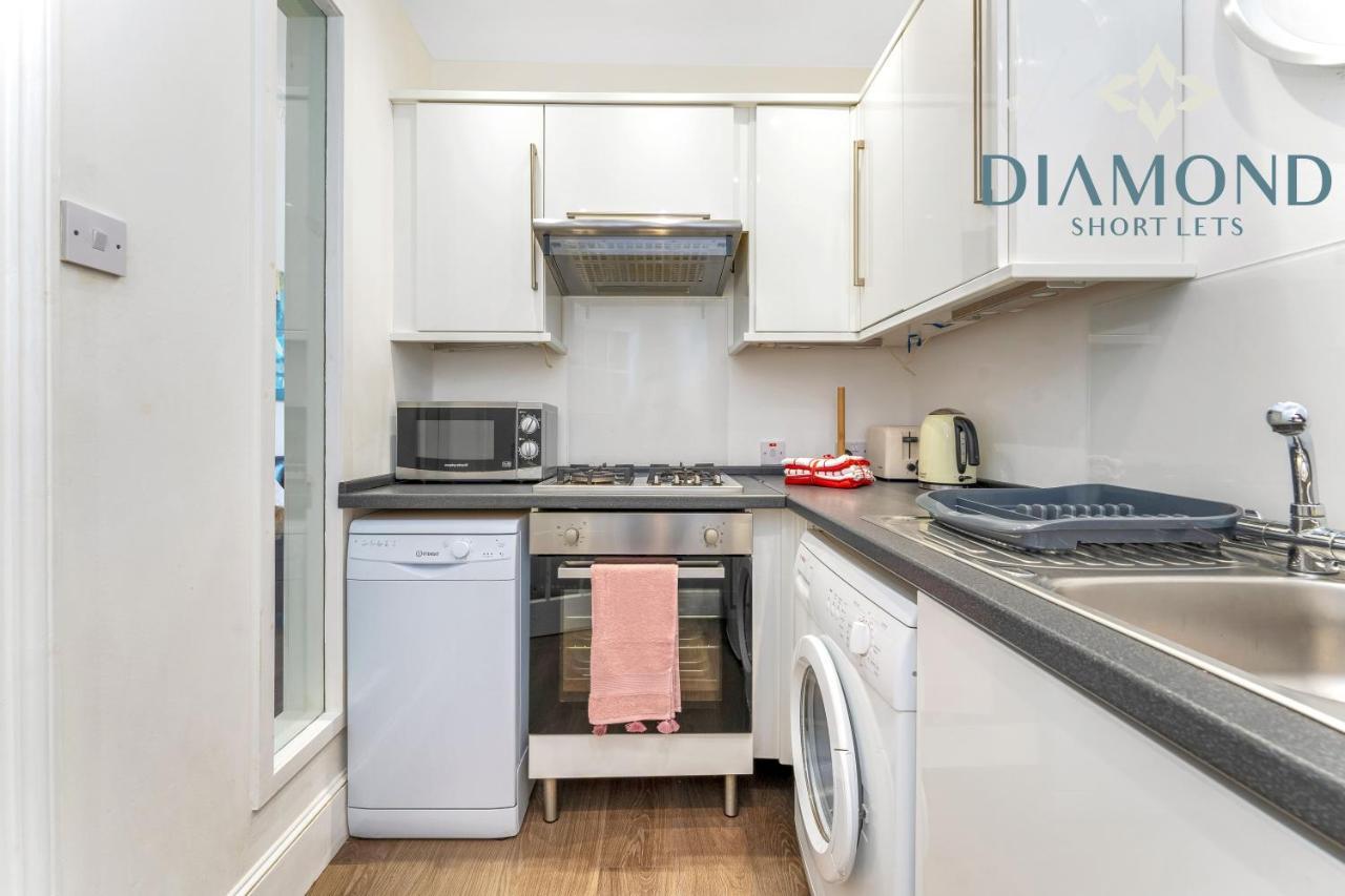 Spacious 1 Bed Ground Floor With Garden Apartment