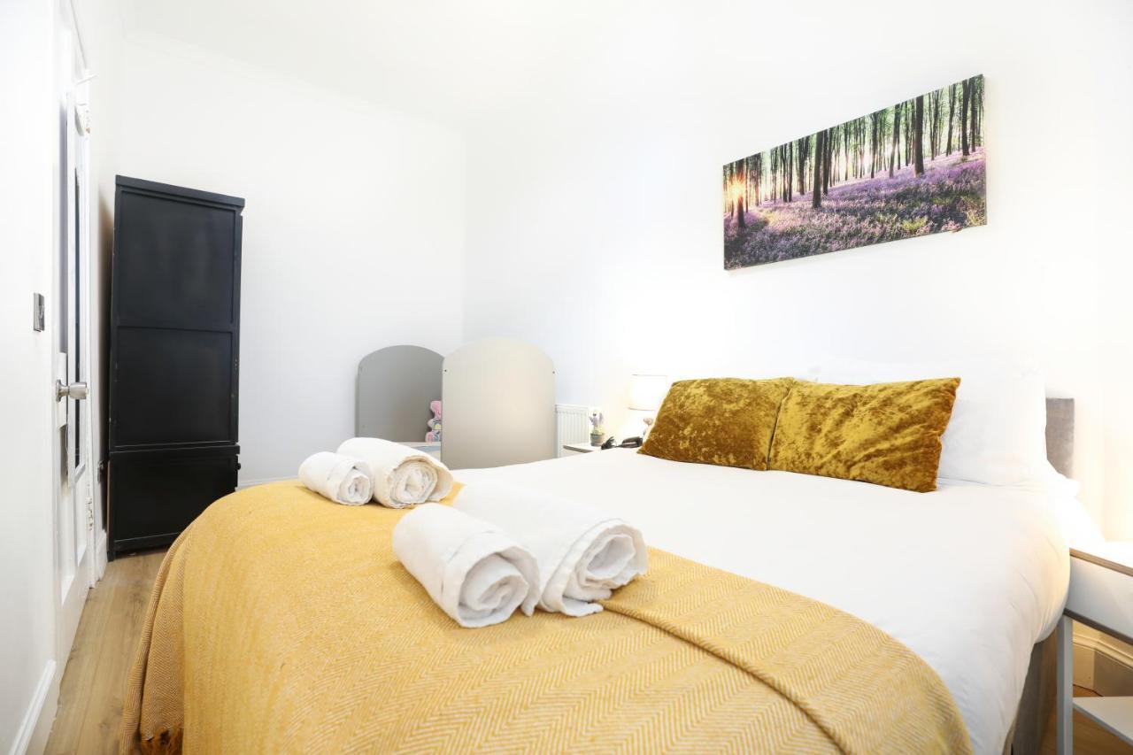 Gasthof Gorgeous In Excellent Location - - Five Star Amenities *