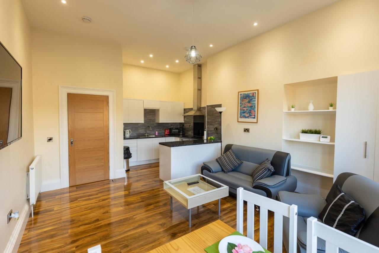 Apartment New 2 Bed With Stunning Views Of Arthur Seat Mountain Edinburgh