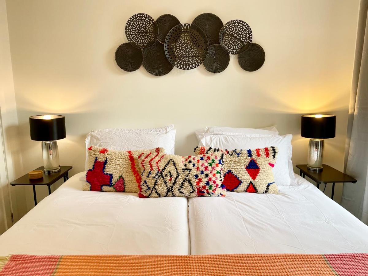 Leith Street Apartment *