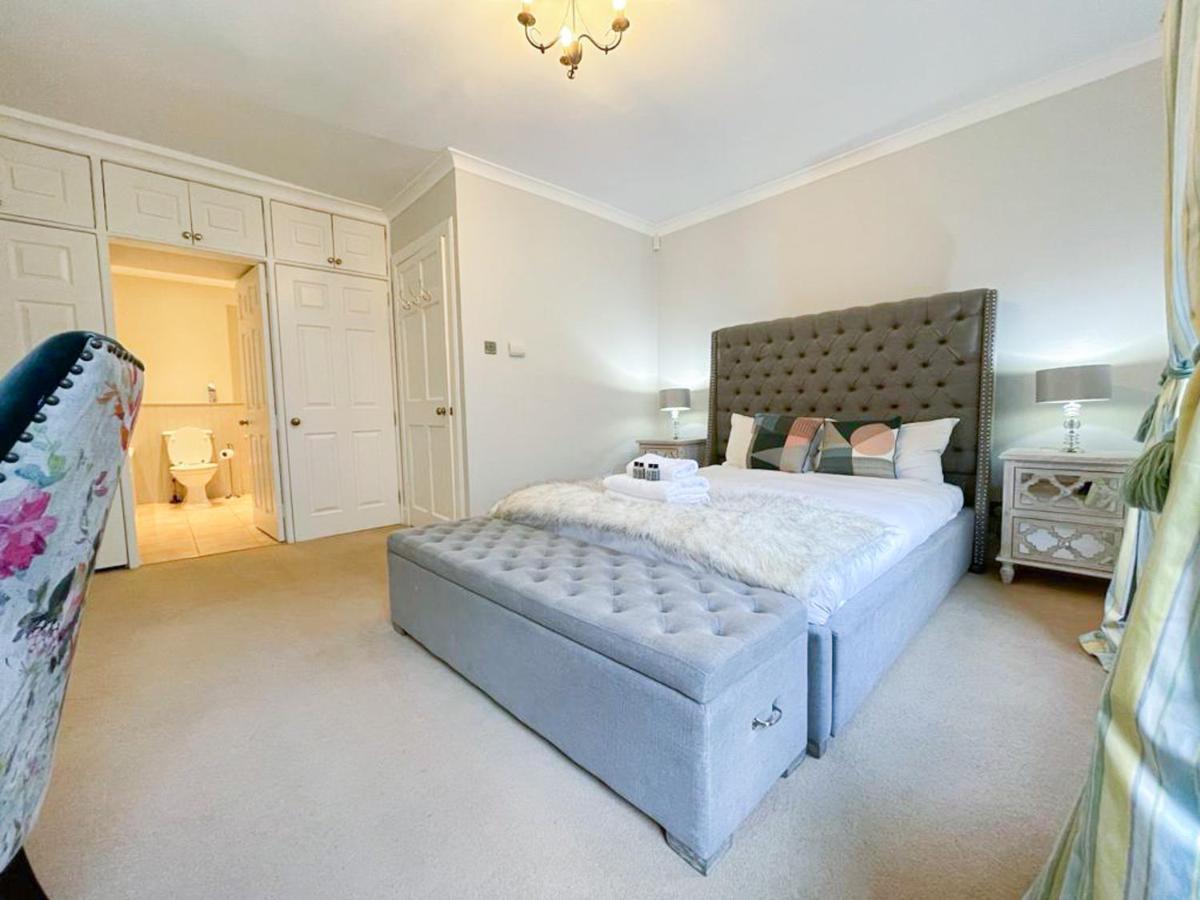 Apartment Sophisticated 3br With Garden, Quiet New Town Lane EDI