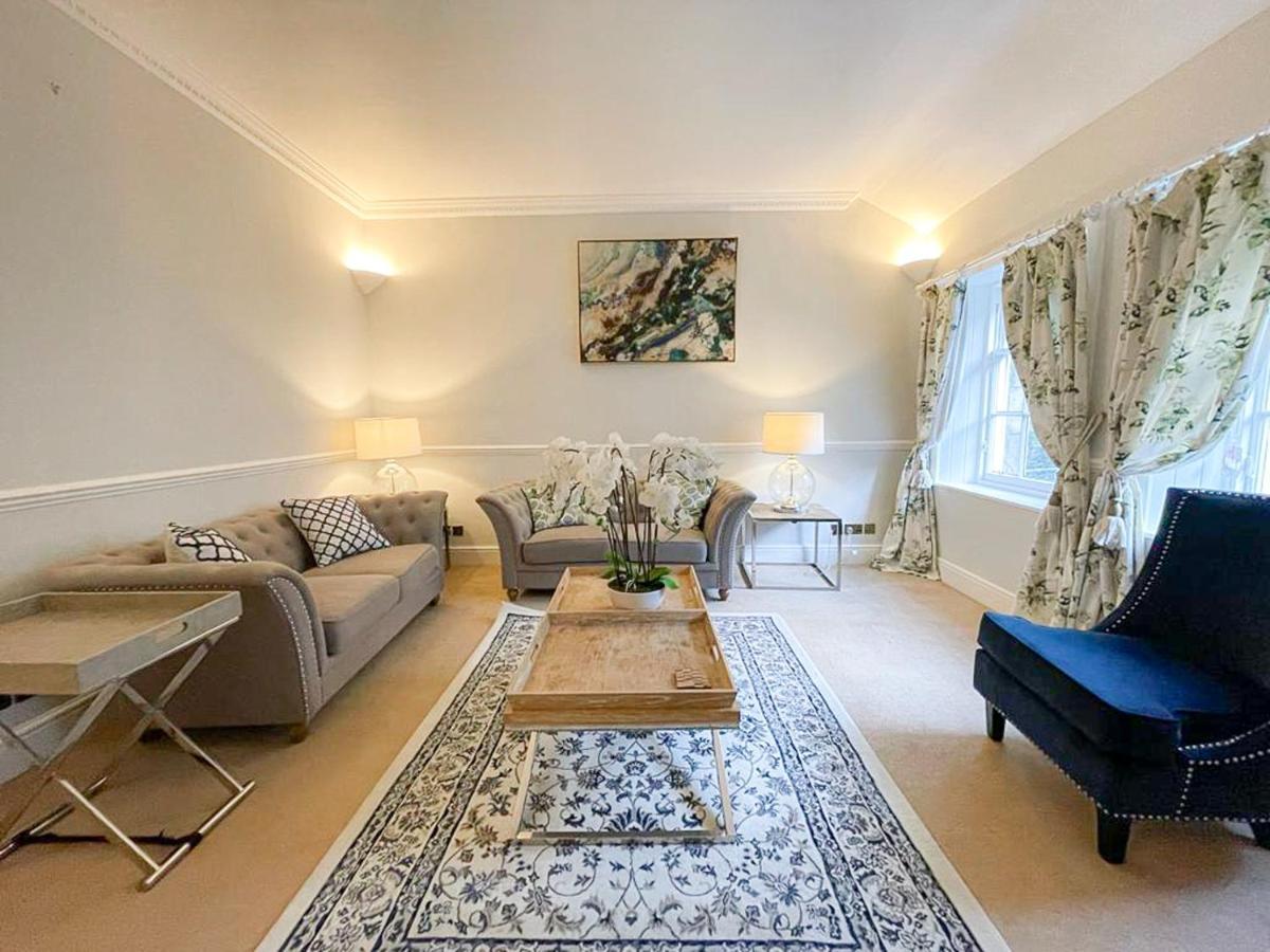 Sophisticated 3br With Garden, Quiet New Town Lane Apartment EDI