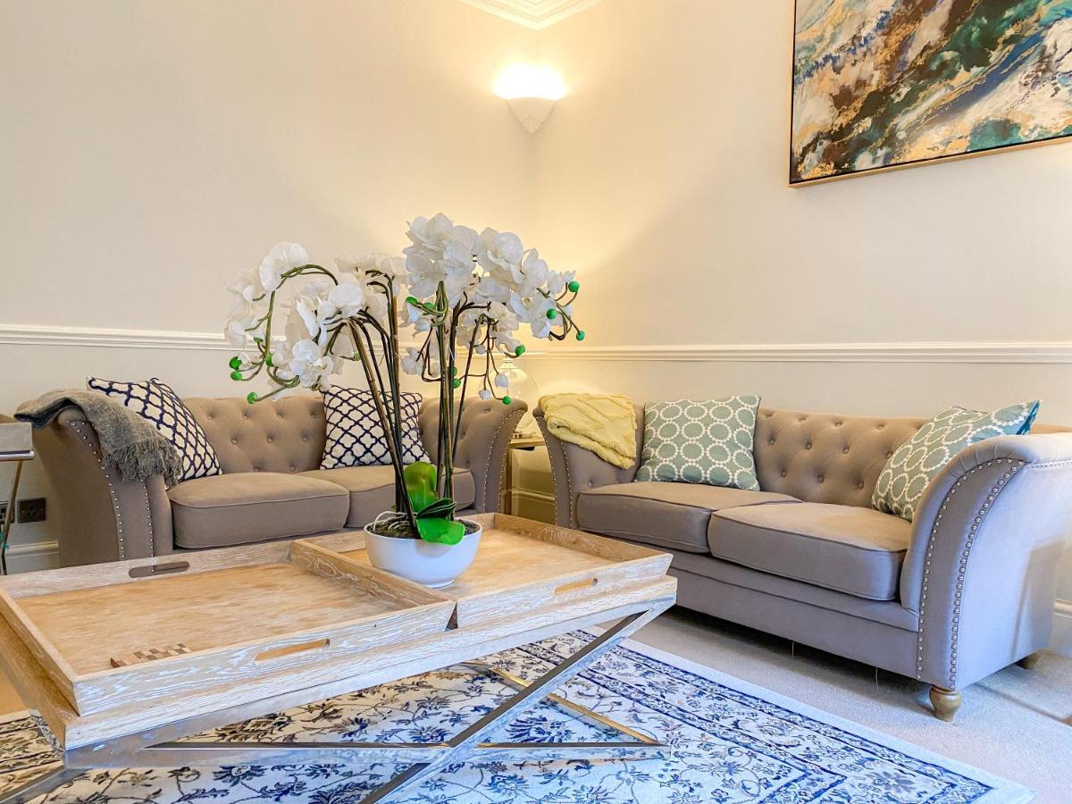 Sophisticated 3br With Garden, Quiet New Town Lane * EDI