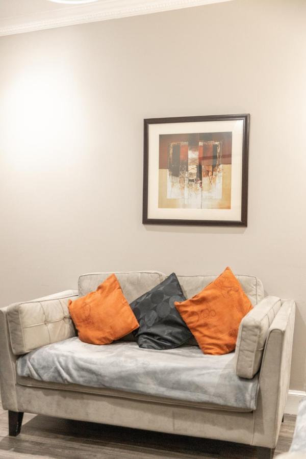 Apartment Two Bedroom Within Walking Distance To Centre Edinburgh