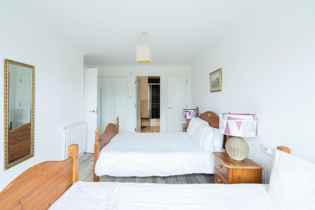 Pilrig Flat: A Lovely 5-bed With A Lift