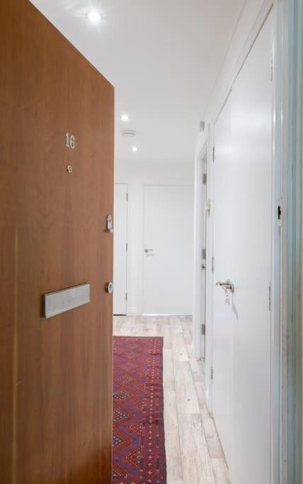Apartment Pilrig Flat: A Lovely 5-bed With A Lift