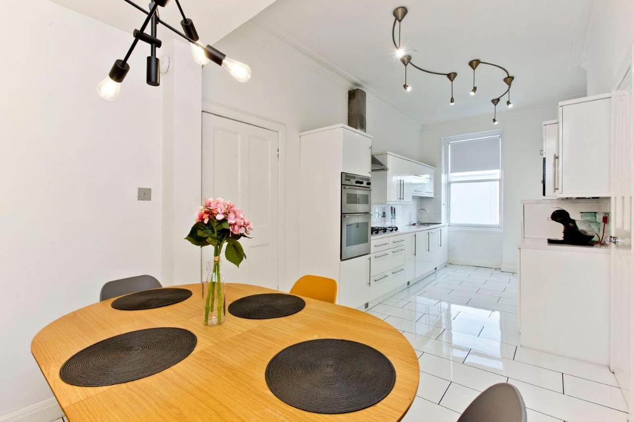 Exquisite & Lively With Fireplace & Panoramic Views * EDI