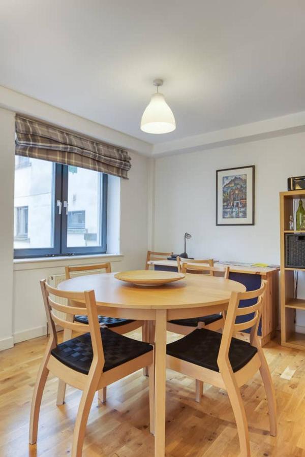 *amazing Location!*in Heart Of The City. 2br & Cot EDI