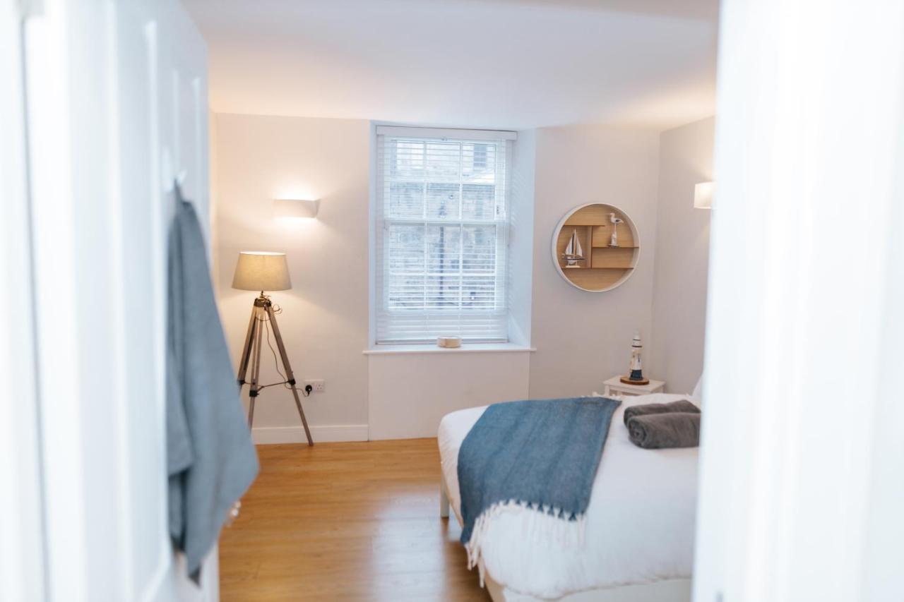 Apartment Luxury Modern 3 Bedroom In Centre
