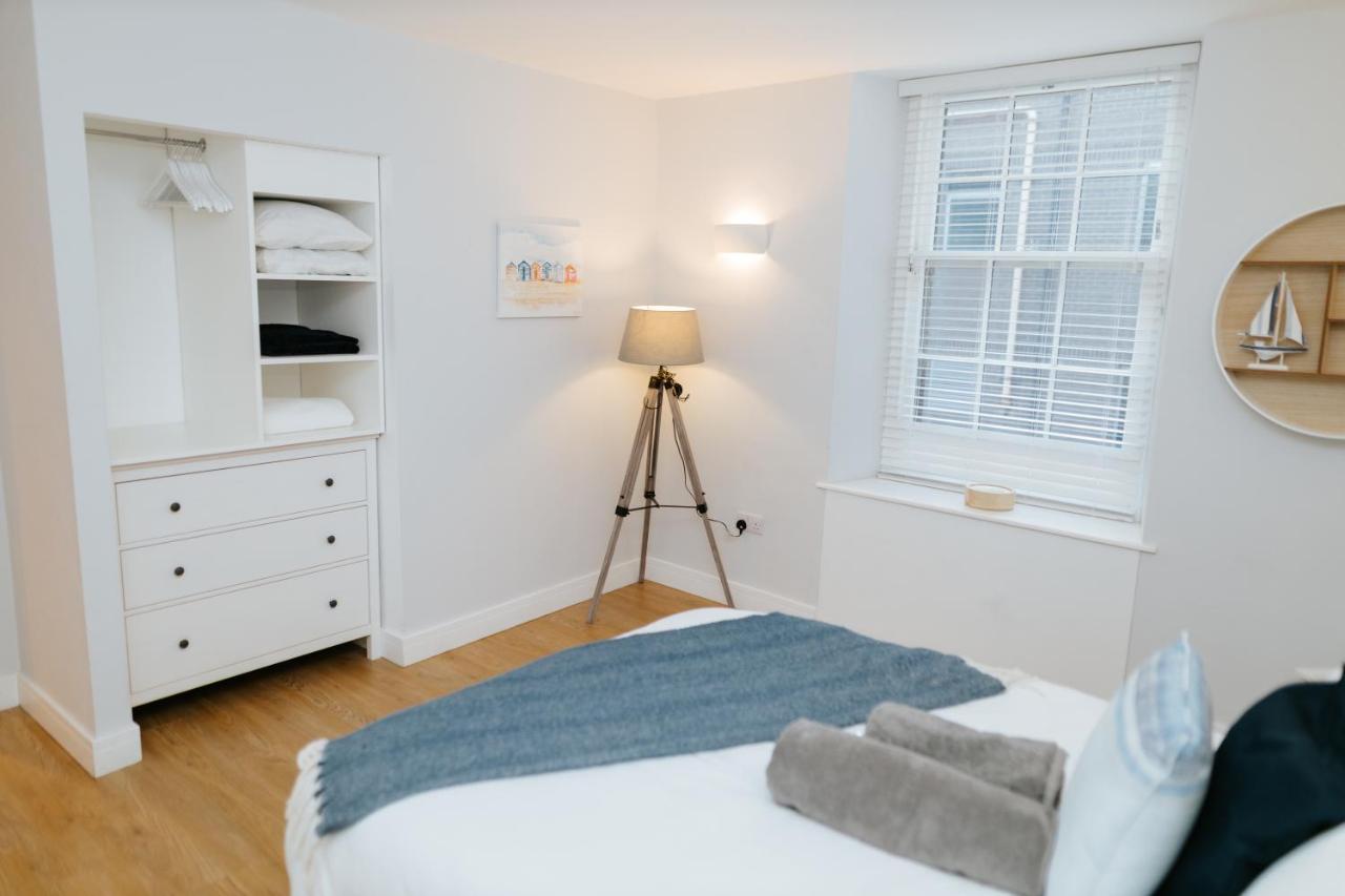 Apartment Luxury Modern 3 Bedroom In Centre