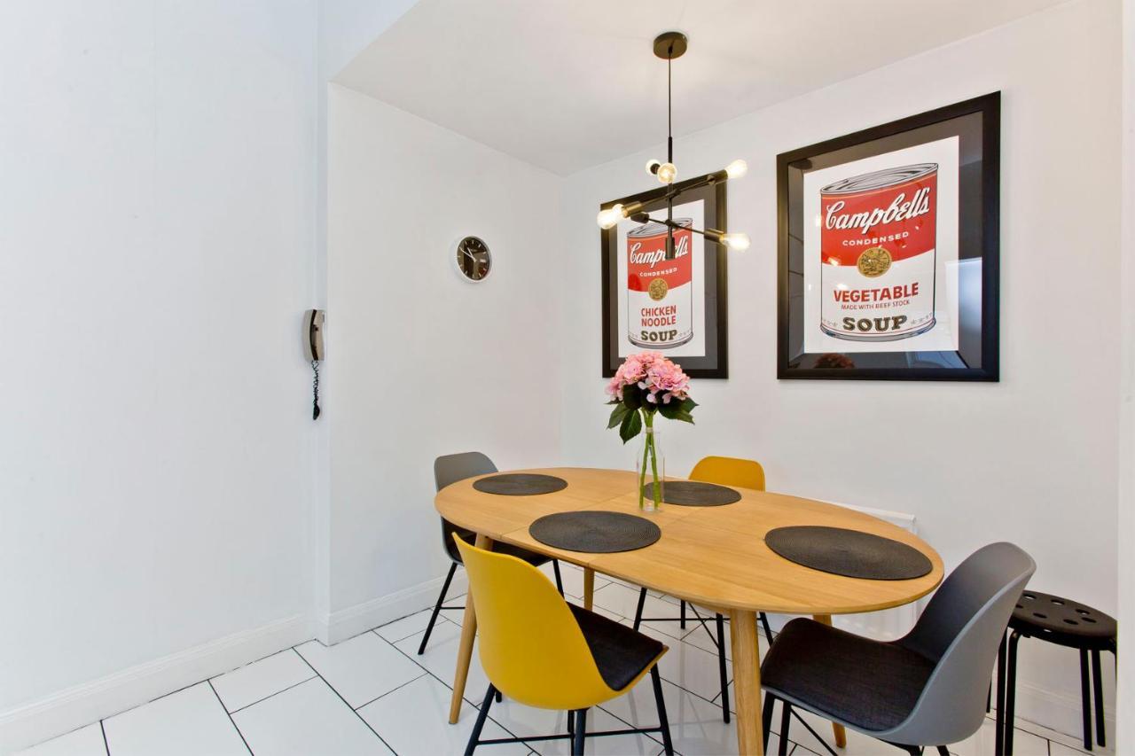 Exquisite & Lively With Fireplace & Panoramic Views Apartment