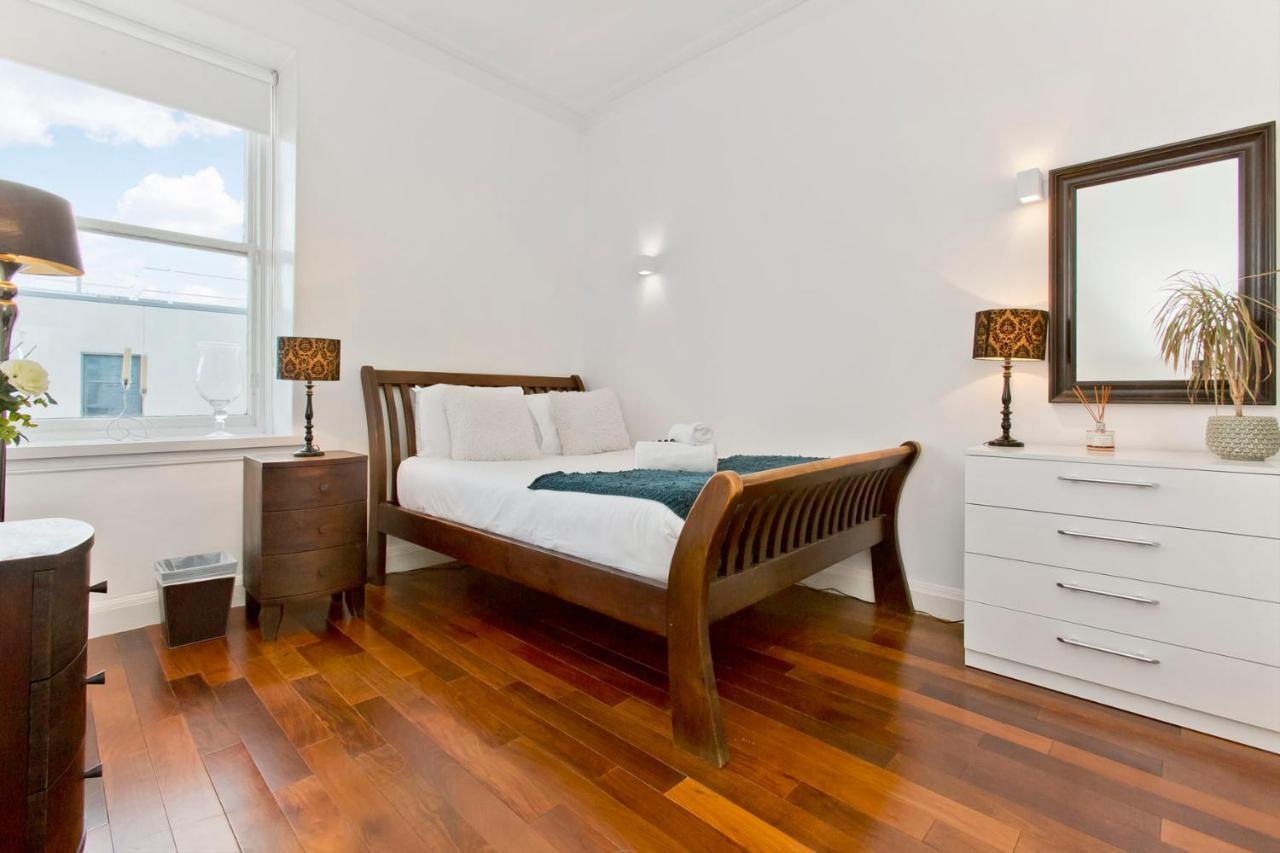 Exquisite & Lively With Fireplace & Panoramic Views Apartment *