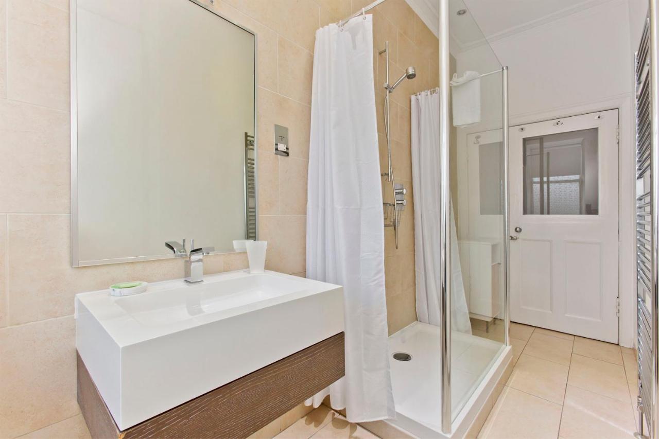 Exquisite & Lively With Fireplace & Panoramic Views EDI