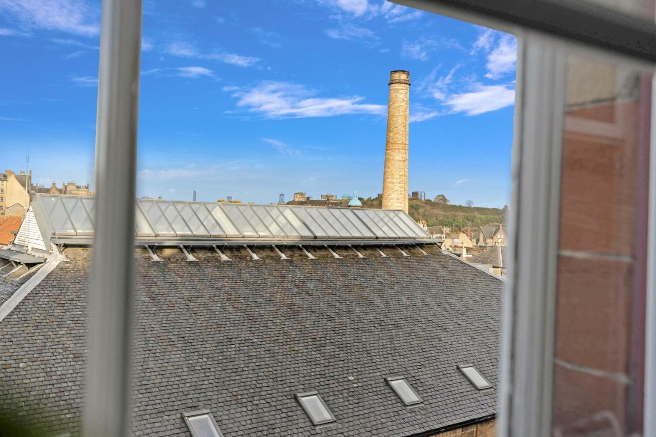 Duplex 3 Bedroom Mezzanine - Heart Of * EDI