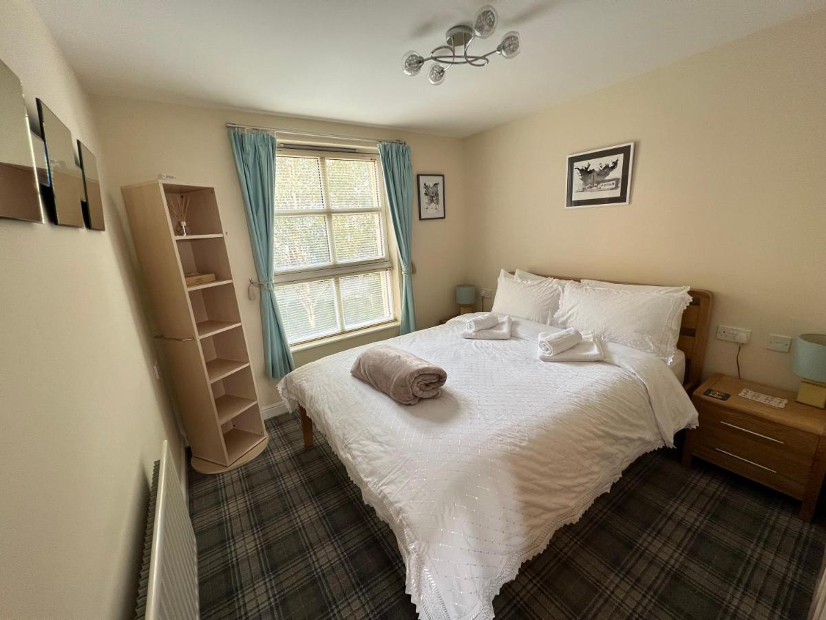 Old Town, Free Parking, Outlander Experience Apartment *