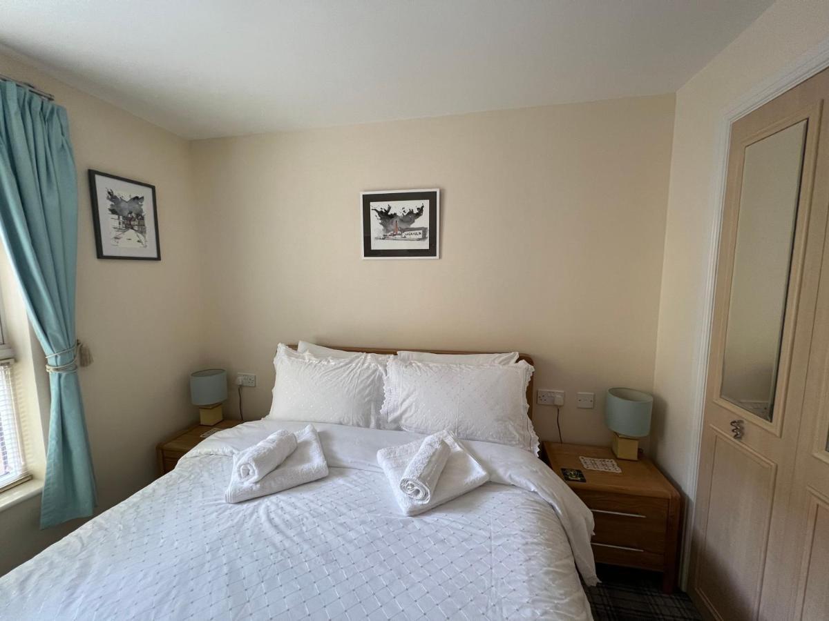 Old Town, Free Parking, Outlander Experience * Edinburgh