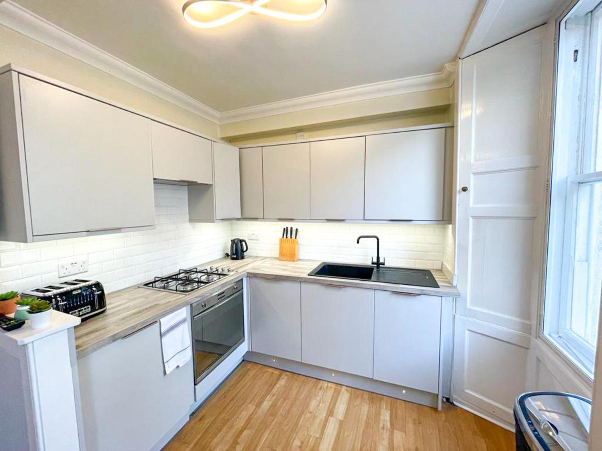 Apartment Rose Street's Hidden Treasure- 2bed Newly Refurbished *