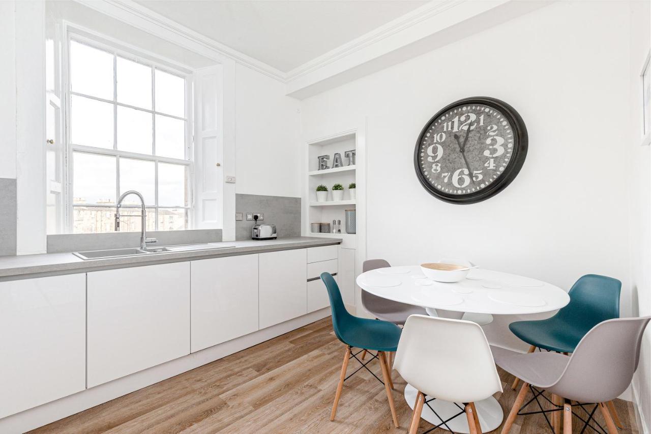 Heart Of Centre 3 Bed Georgian Edinburgh
