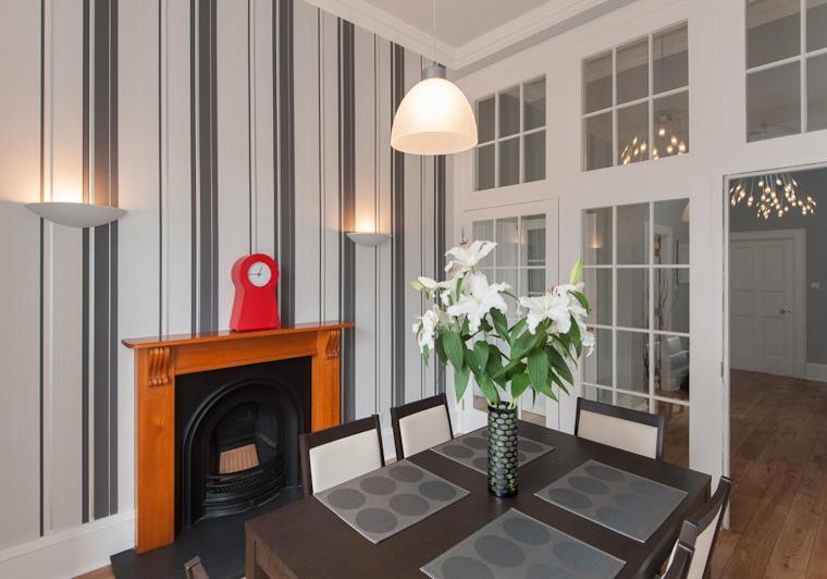 Apartment Parliament Sq 12 Royal Mile EDI