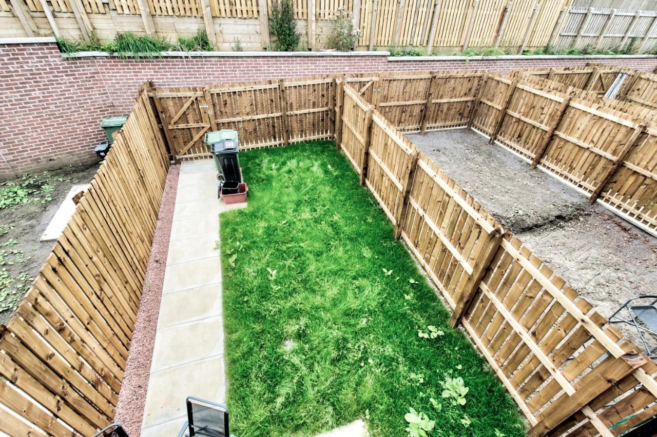 2-bedroom With Private Garden & Parking * EDI