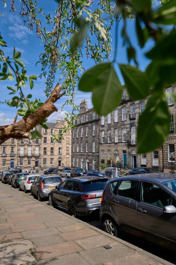 New Town 2br-1ba Georgian Flat With Amazing Views Apartment
