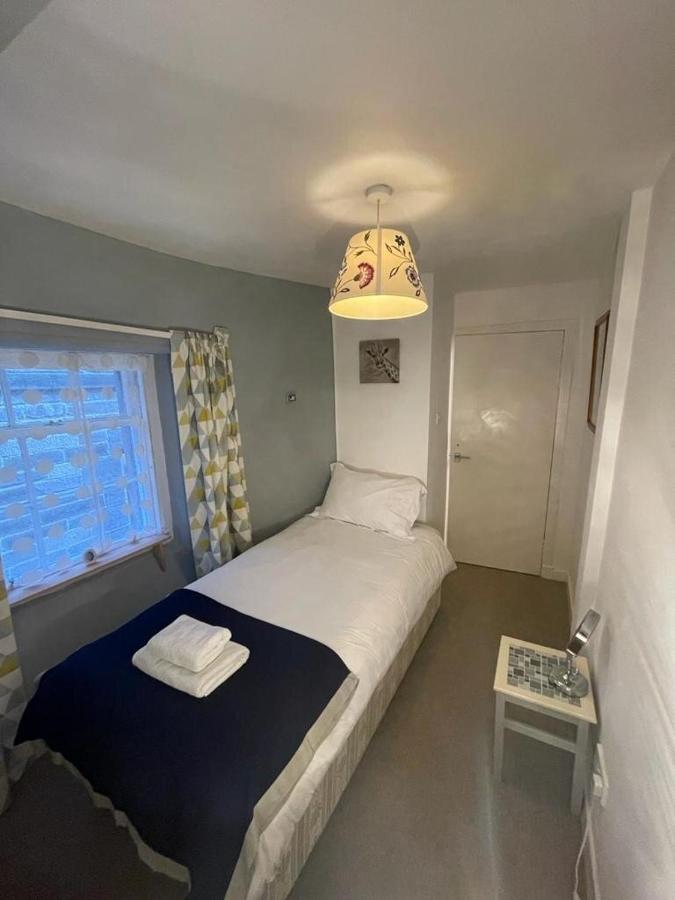 Apartment Royal Mile Old Fishmarket Close Edinburgh