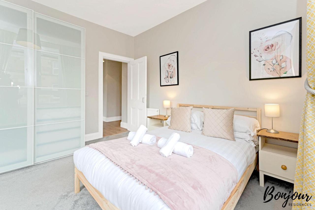 Mabillon - Gorgeous-haymarket, City Centre-free Parking By Bonjour Residences * Edinburgh