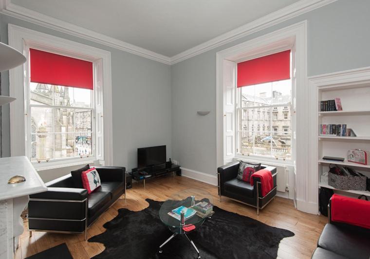 Parliament Sq 12 Royal Mile Apartment
