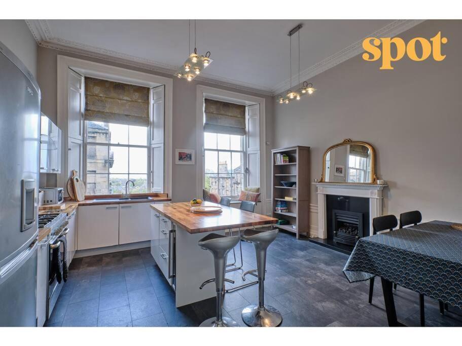 Apartment Spacious New Town 2br-1ba Flat Edinburgh