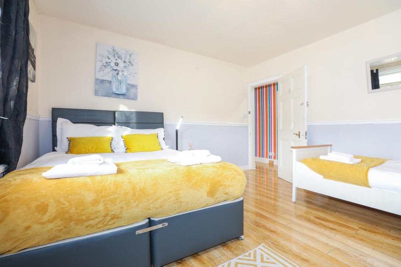 Guest house Beautiful In - Free Parking Edinburgh